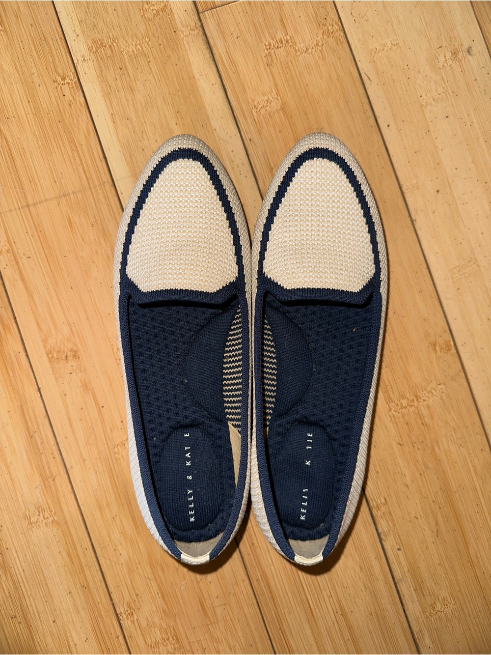 Kelly & Katie Navy and Cream Knit Slip-On Loafers